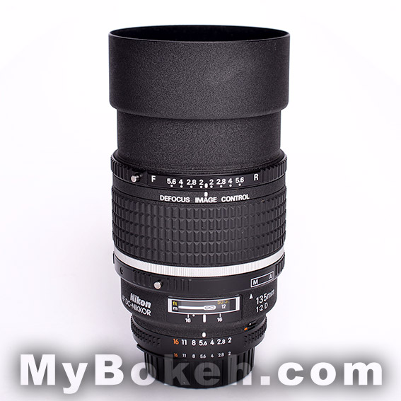 DC-NIKKOR 135mm f/2D Lens